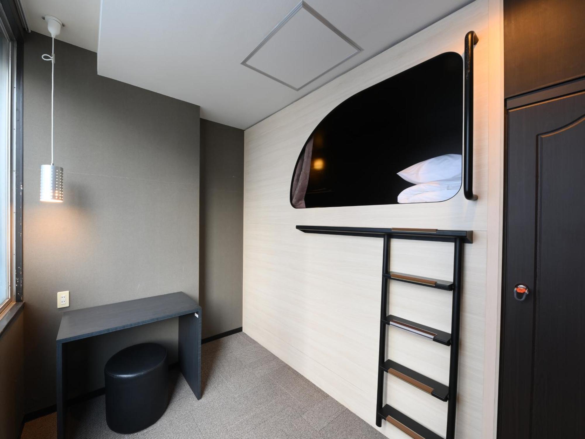 The Centurion Sauna Rest & Stay Sapporo Male Only Екстер'єр фото