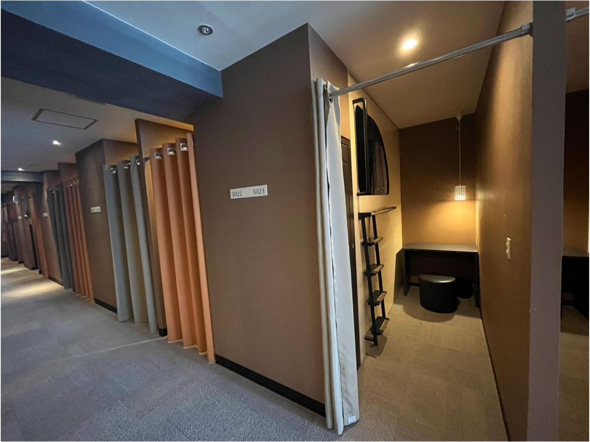 The Centurion Sauna Rest & Stay Sapporo Male Only Екстер'єр фото